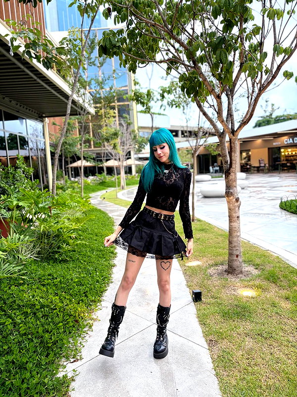 jadelaverne instagram image archive image