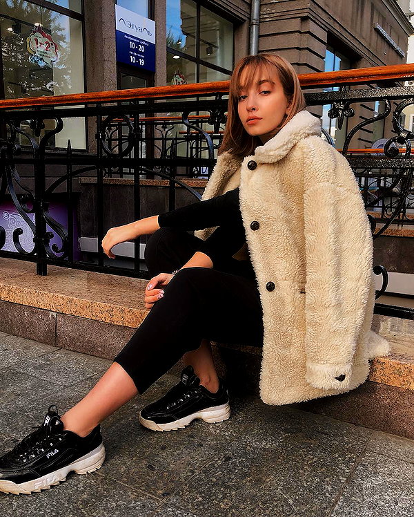 veroni22ka instagram image archive image