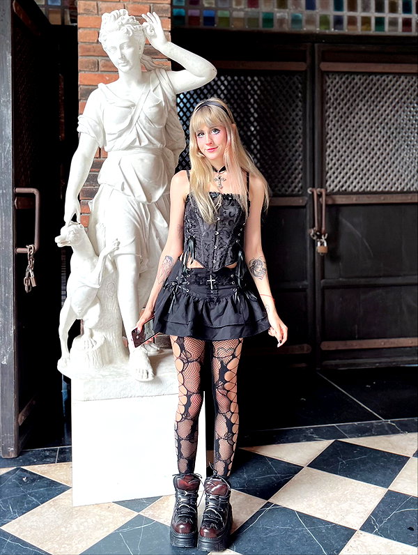jadelaverne instagram image archive image