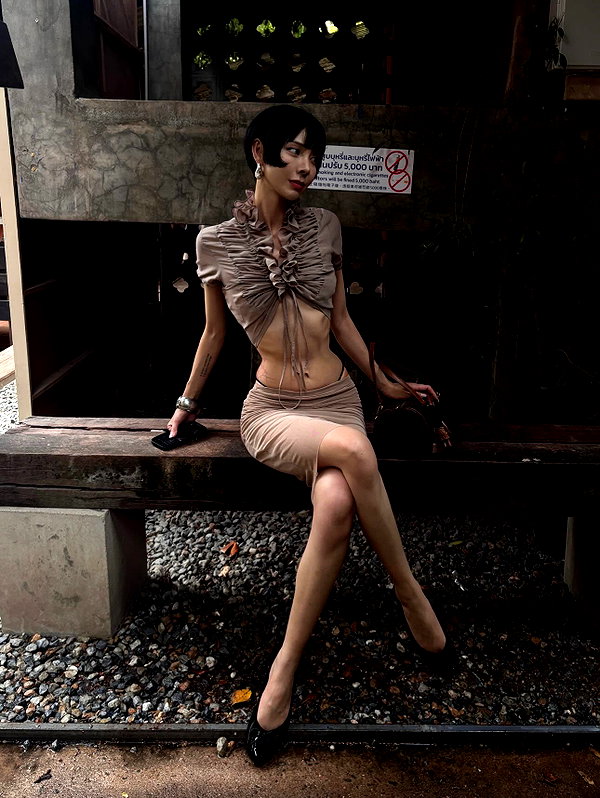 fair_mua instagram image archive image