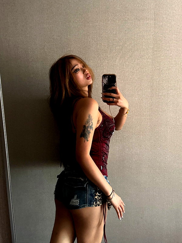 cellow111 instagram image archive image