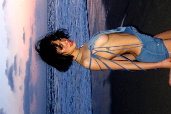 leonanaomii instagram image archive image
