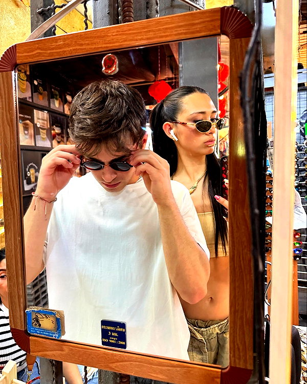 cait.knight instagram image archive image