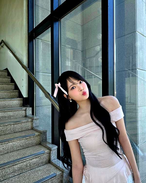 hhh.e_c.v instagram image archive image