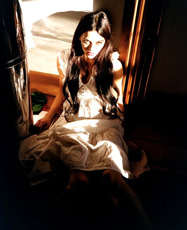 leonanaomii instagram image archive image