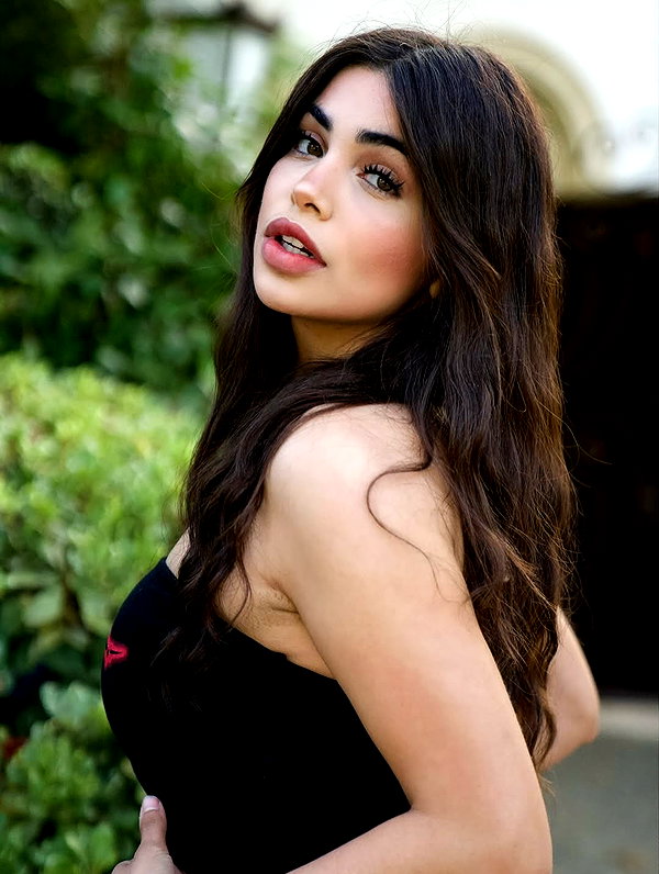 alinnarosee instagram image archive image