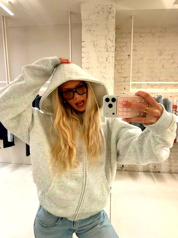 sophiecharlotth instagram image archive image