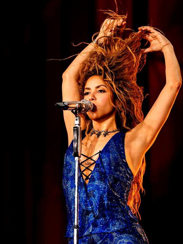 shakira instagram image archive image