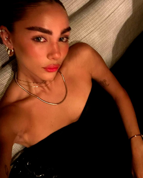 maya.keyy instagram image archive image