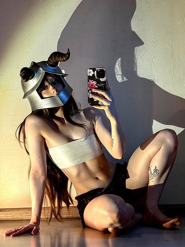 zira_merz instagram image archive image