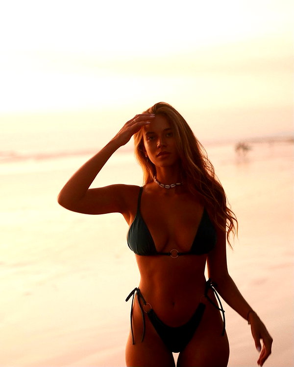 pia__kim instagram image archive image
