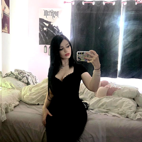 xoreniiiiii instagram image archive image