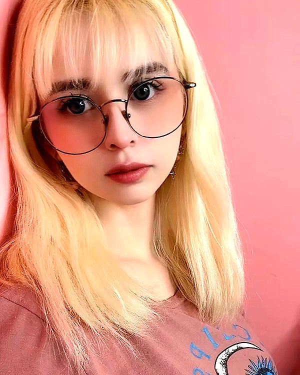 luly1980s instagram image archive image
