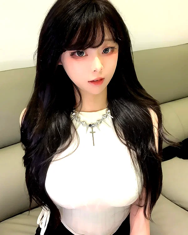 yingyinng_ instagram image archive image