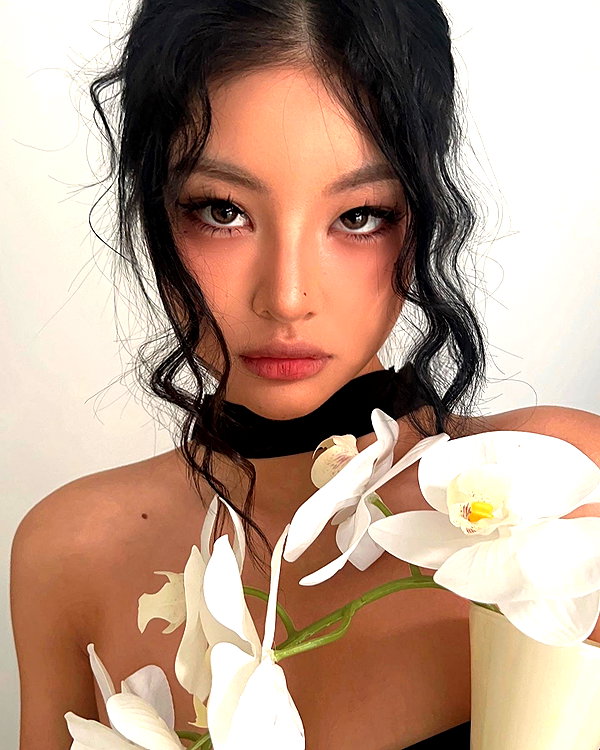 ll.lu1s instagram image archive image