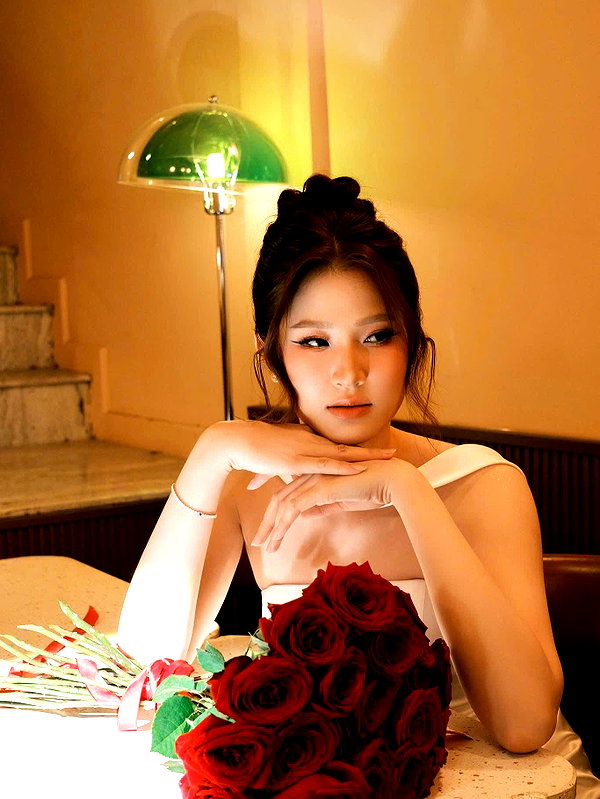 lyhythuedoxinh instagram image archive image