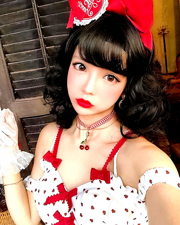 erokochiba instagram image archive image