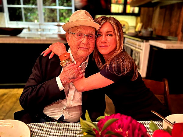 jenniferaniston instagram image archive image
