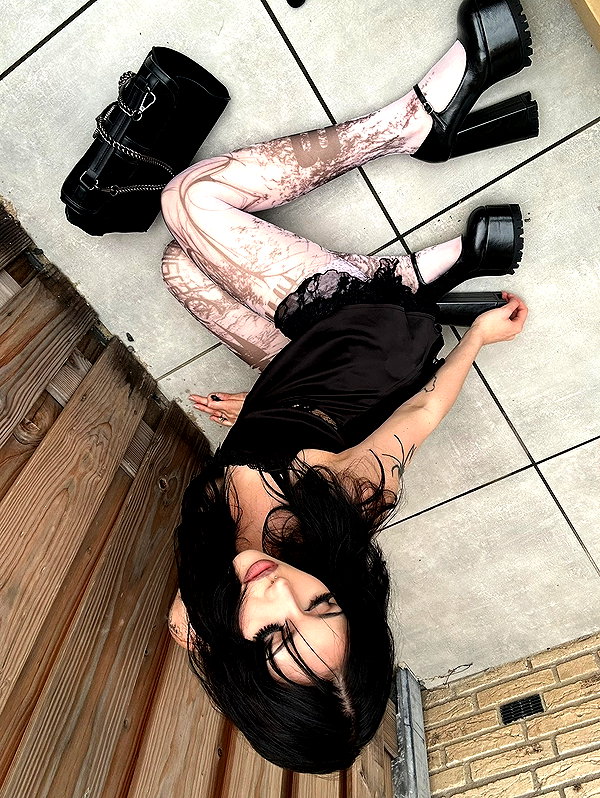 yasminhilde_ instagram image archive image