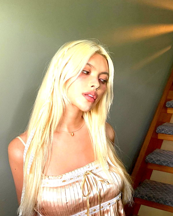 diakimeko instagram image archive image