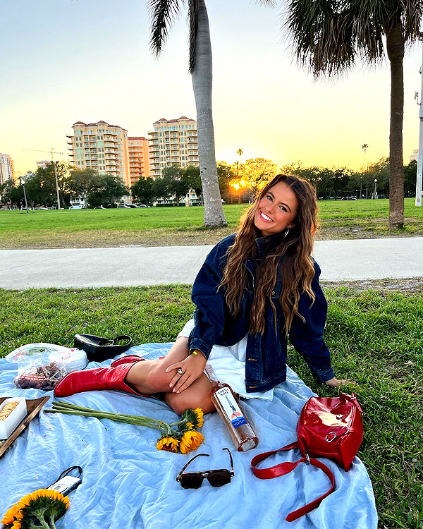 isabella.lauren instagram image archive image