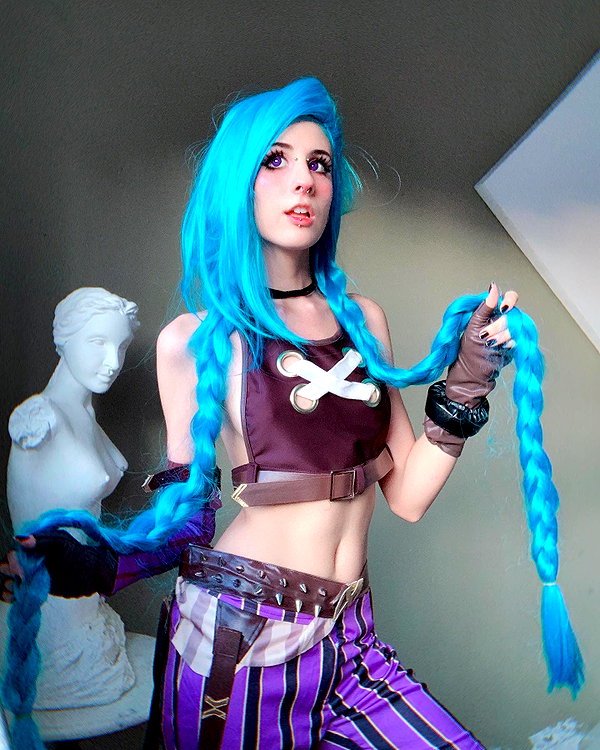 jadelaverne instagram image archive image