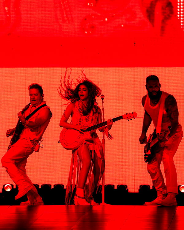shakira instagram image archive image