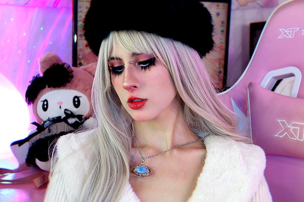 jadelaverne instagram image archive image
