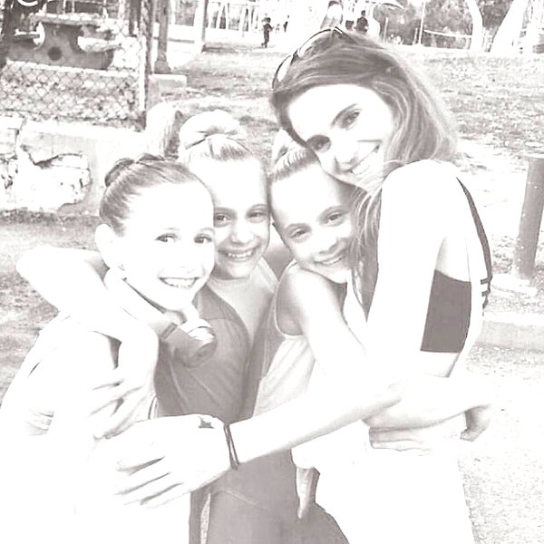 ellianawalmsley instagram image archive image