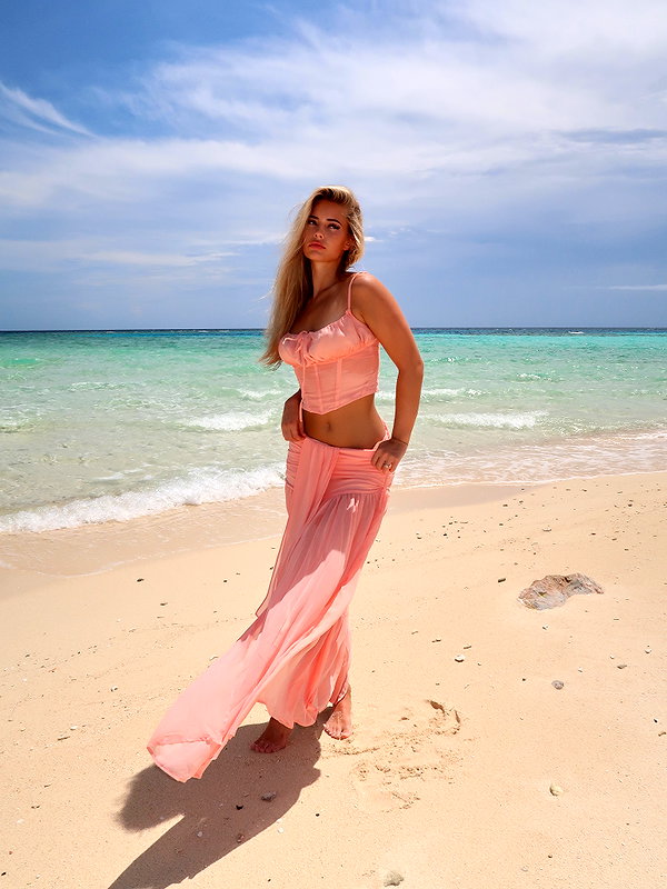 tatianakaer instagram image archive image