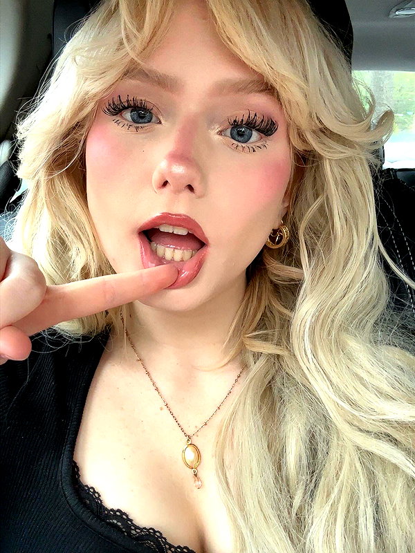 olivia.bolgerr instagram image archive image