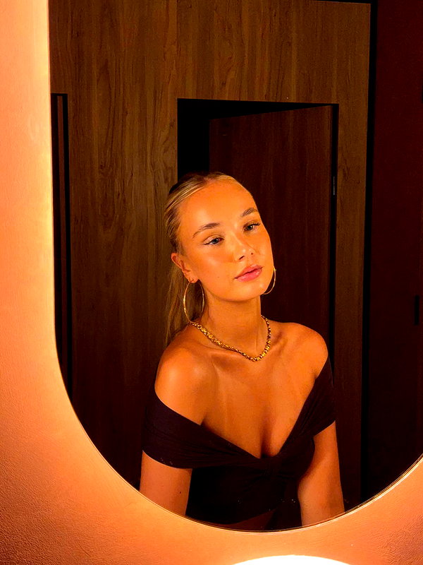 0emmamac instagram image archive image