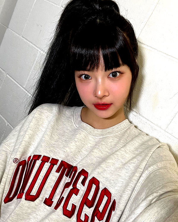 hhh.e_c.v instagram image archive image