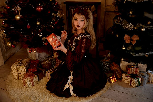 alina_thedoll instagram image archive image