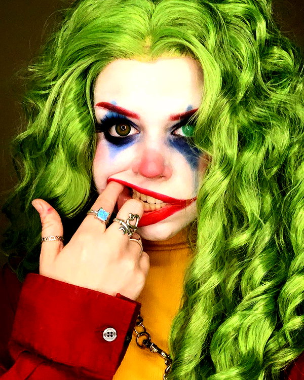 yeahimcaroline instagram image archive image