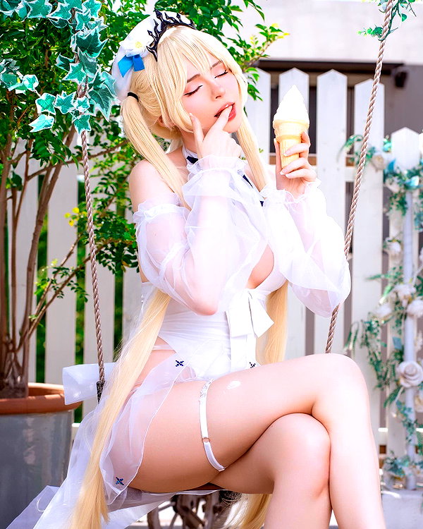 peachmilky_ instagram image archive image