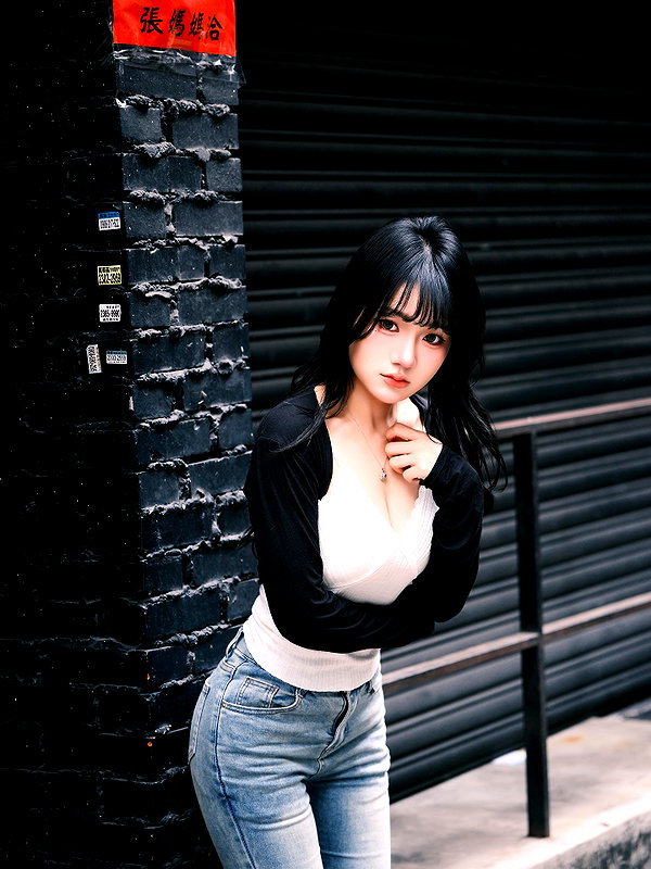 150_aiko instagram image archive image