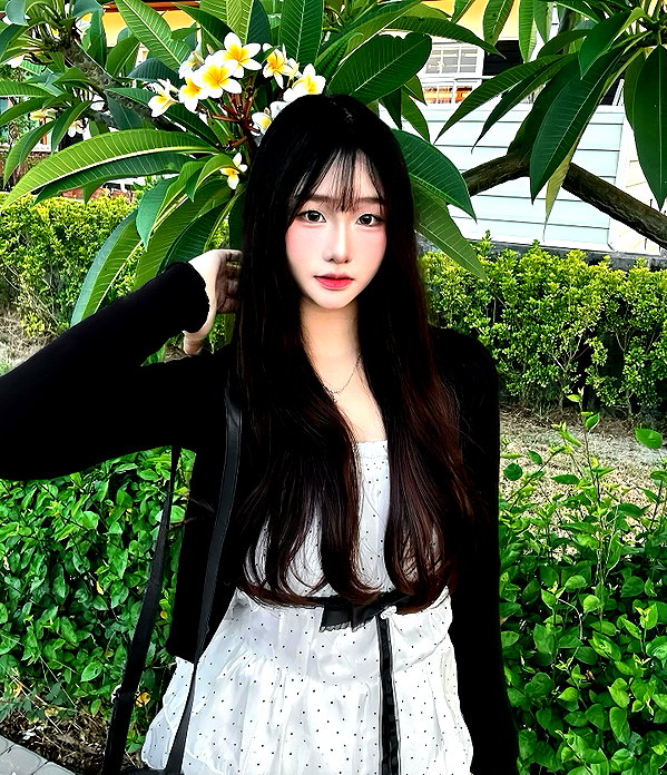 lai_931201 instagram image archive image