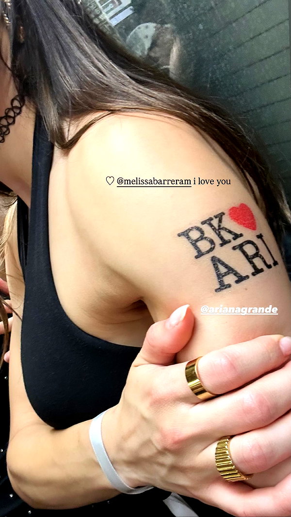 arianagrande instagram image archive image