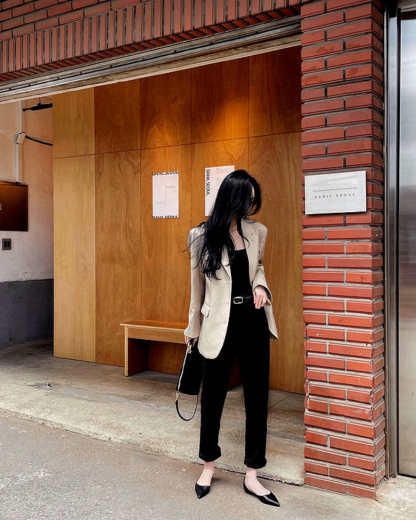 daxbin instagram image archive image