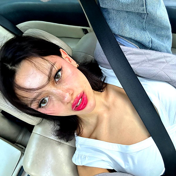 leonanaomii instagram image archive image