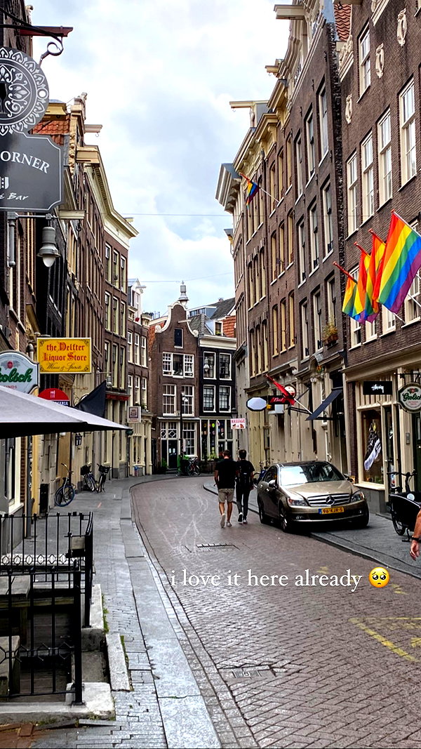 andasrose instagram image archive image