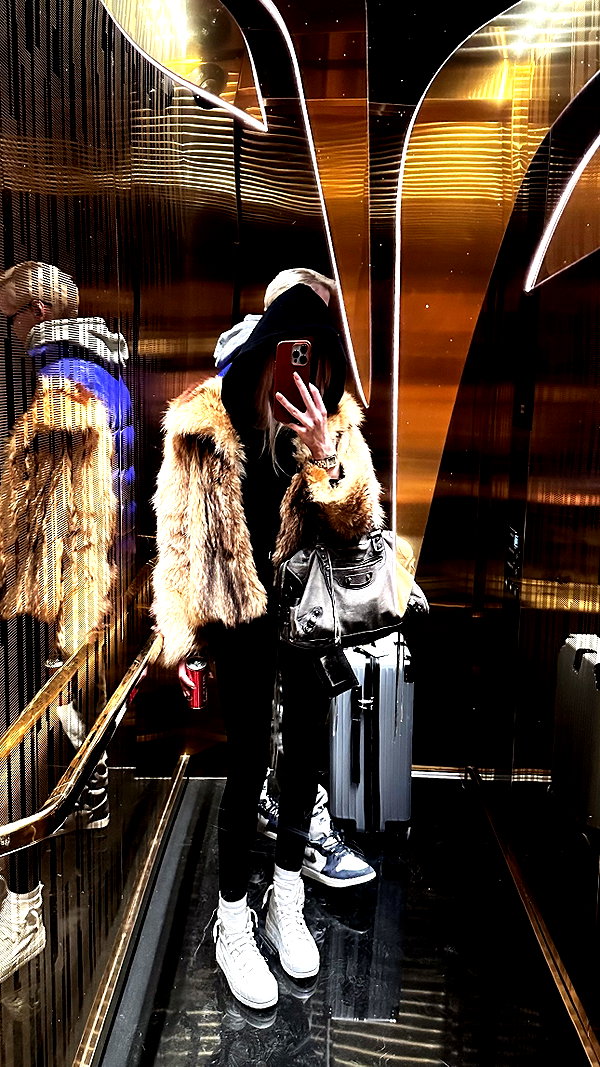 kkwwwv instagram image archive image