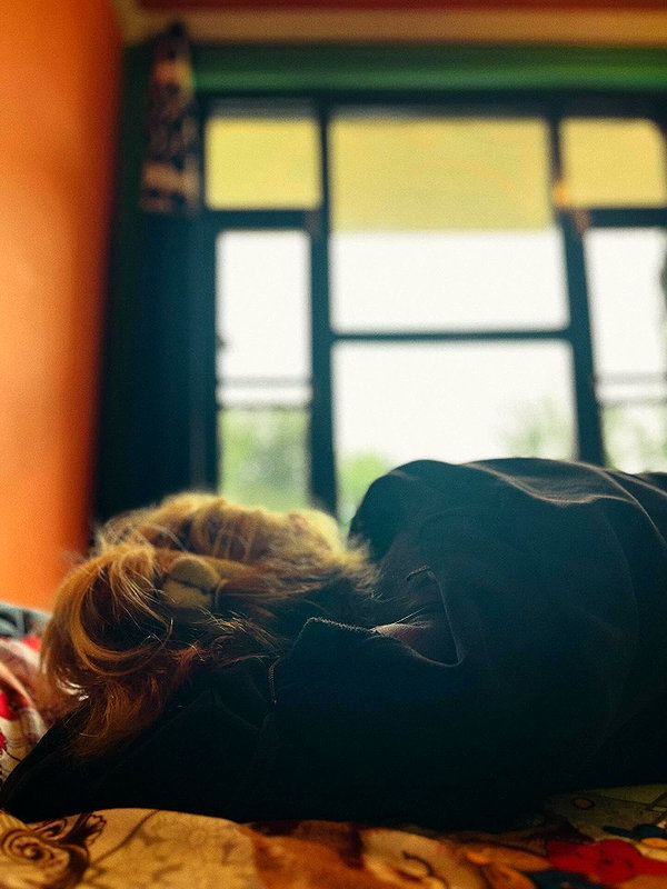 ronyida_ instagram image archive image