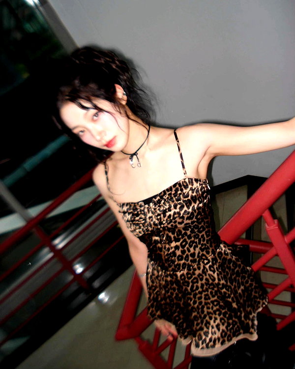 zuhazana instagram image archive image