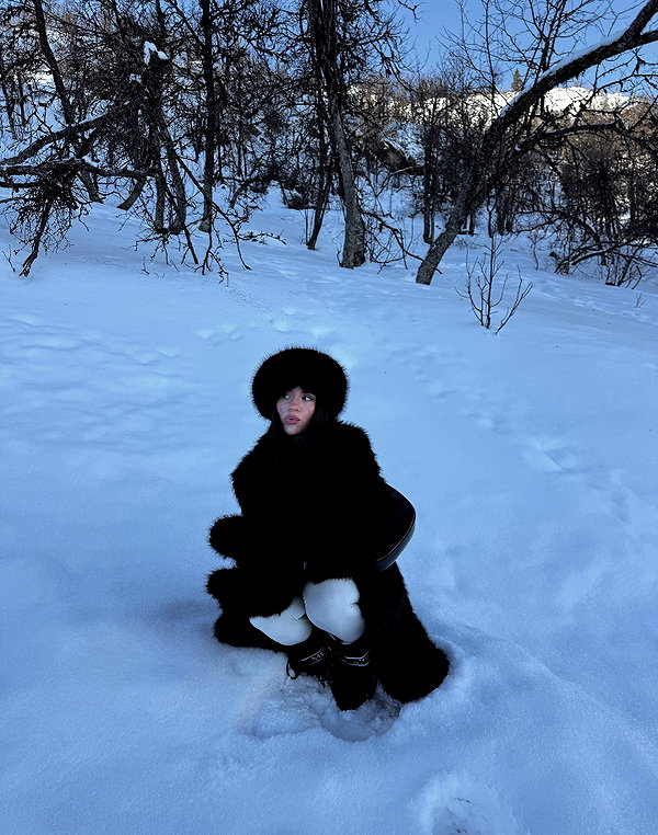 zoeliss instagram image archive image