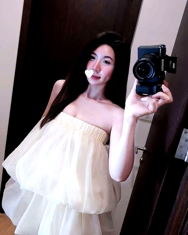 lyhythuedoxinh instagram image archive image
