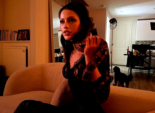 leonanaomii instagram image archive image