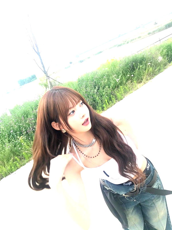 hhh.e_c.v instagram image archive image