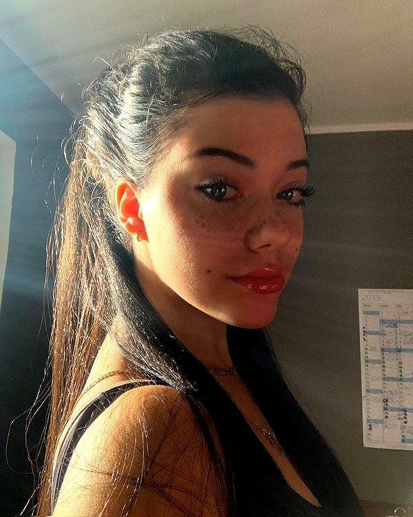vanessa.rhd instagram image archive image